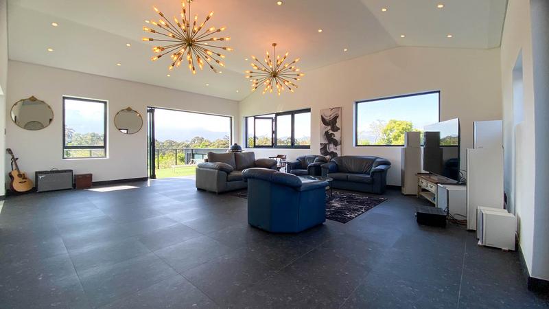 4 Bedroom Property for Sale in Helderrand Western Cape